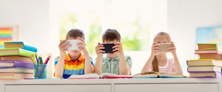 The Phone Policy That's Changing California Classrooms Forever